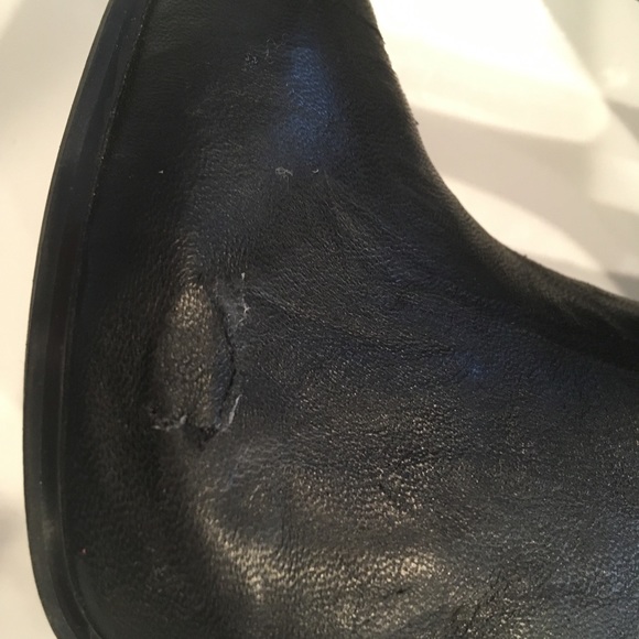 GIVANNO LEATHER SPIKE STILETTO BOOTIES - Picture 6 of 8